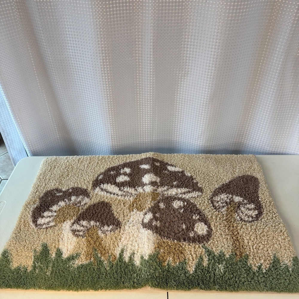Martha Stewart Plush Mushroom Rug Bath Mat 34" x 21.5"